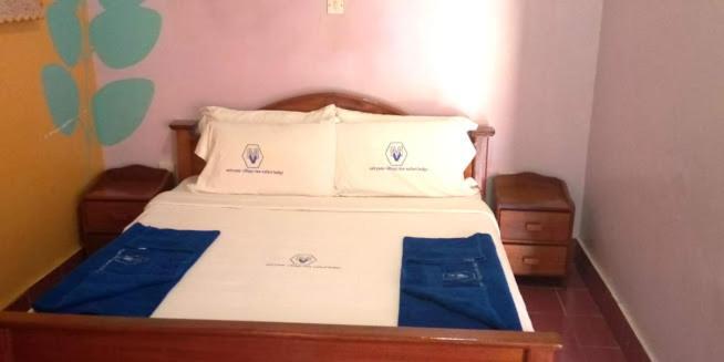 Miryams Village Inn Safari Lodge Sultan Hamud Exterior photo